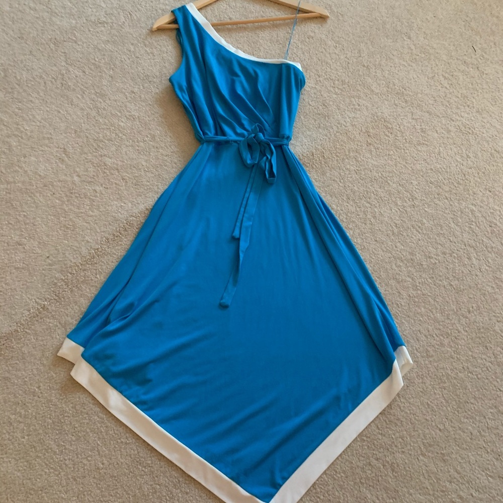 One shoulder asymmetrical summer dress